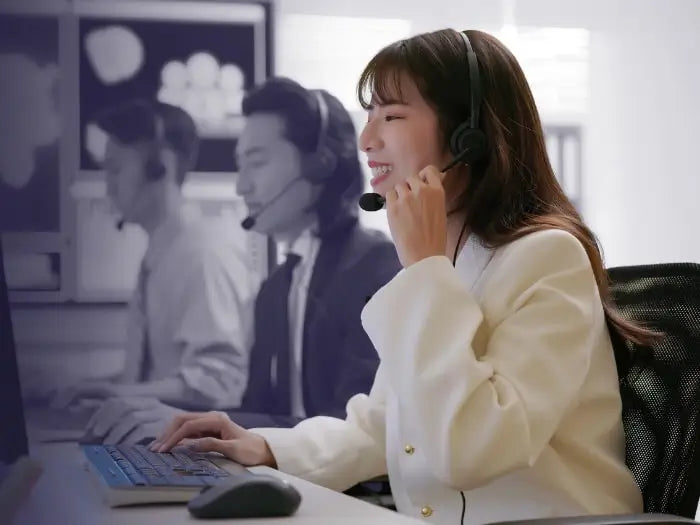 Phone Tech Team Contact our IT Support Company in Miami | Managed IT Service